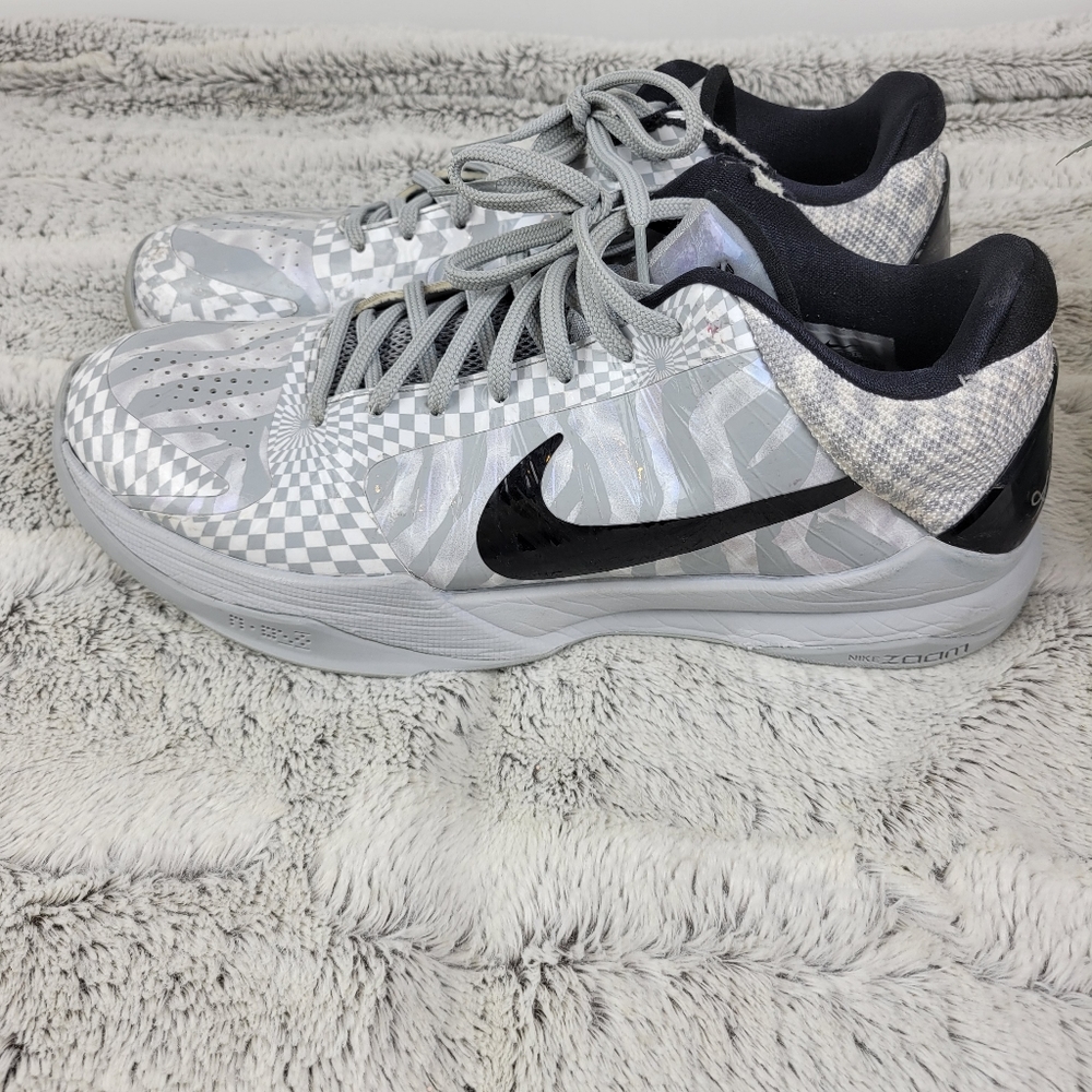 Men's Nike Kobe 5 Protro